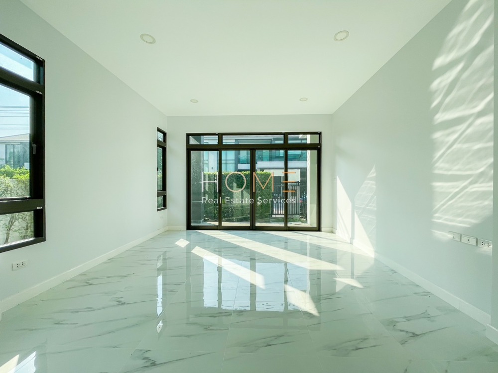 ขายบ้านมีนบุรี-ร่มเกล้า : บ้านหลังใหญ่ ราคาดีที่สุดในร่มเกล้า ✨ บ้านเดี่ยว เทรนดี้ ธารา ร่มเกล้า / 3 ห้องนอน (ขาย), Trendy Tara Romklao / Detached House 3 Bedrooms (FOR SALE) AA431