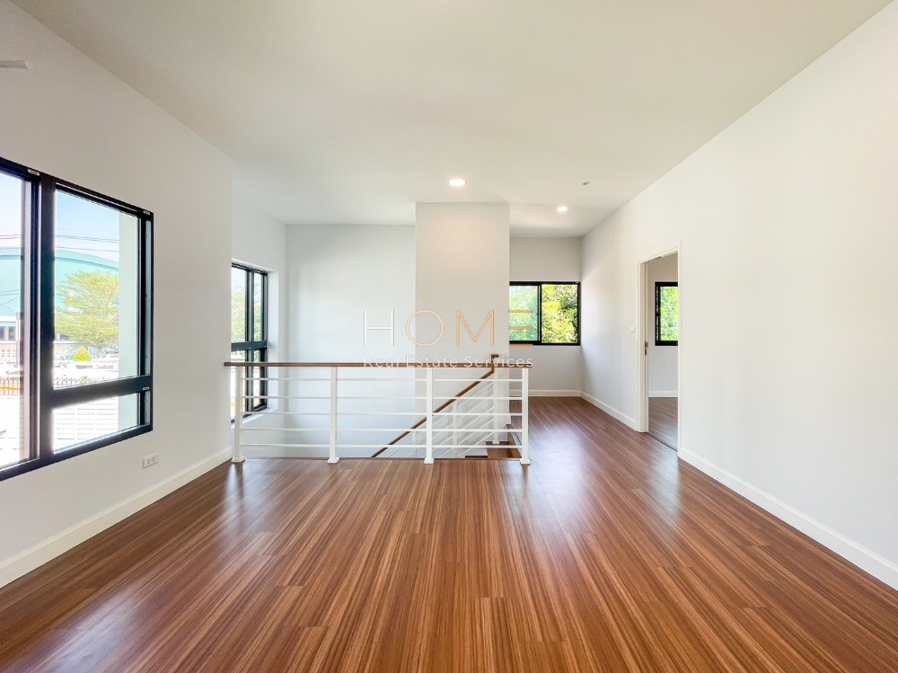 ขายบ้านมีนบุรี-ร่มเกล้า : บ้านหลังใหญ่ ราคาดีที่สุดในร่มเกล้า ✨ บ้านเดี่ยว เทรนดี้ ธารา ร่มเกล้า / 3 ห้องนอน (ขาย), Trendy Tara Romklao / Detached House 3 Bedrooms (FOR SALE) AA431