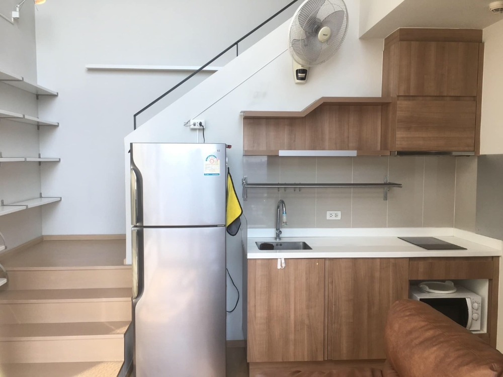 ขายคอนโดโชคชัย4 ลาดพร้าว71 : S-LCC102  ขายคอนโด ลุมพินี วิลล์ ลาดพร้าว โชคชัย4, ชั้น 14 ตึกบี 28.61 ตรม. 1นอน 1น้ำ 2 ล้าน 064-959-8900