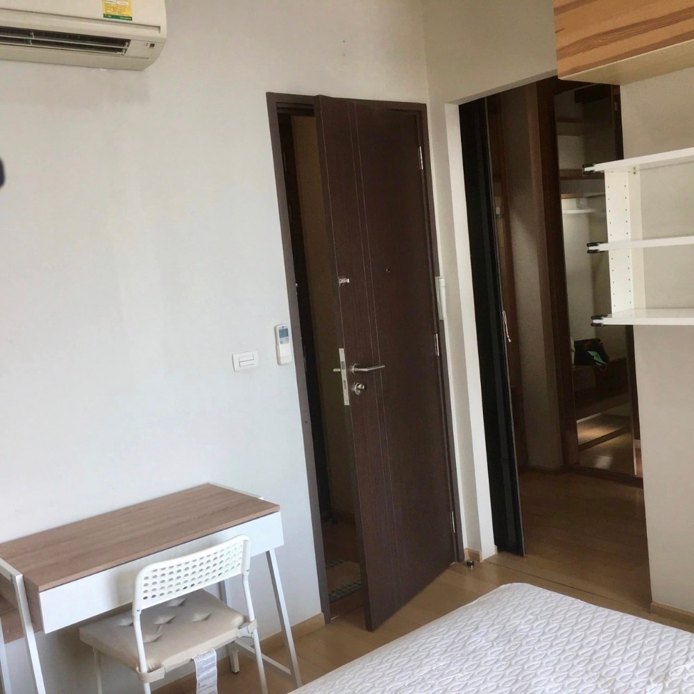 ขายคอนโดโชคชัย4 ลาดพร้าว71 : S-LCC102  ขายคอนโด ลุมพินี วิลล์ ลาดพร้าว โชคชัย4, ชั้น 14 ตึกบี 28.61 ตรม. 1นอน 1น้ำ 2 ล้าน 064-959-8900