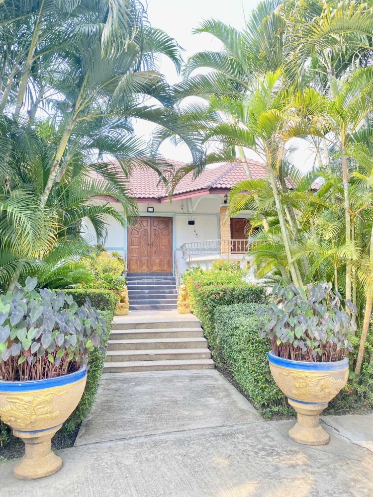 For SaleHouseChai Nat : Single house, pool villa for sale With swimming pool Chainat Province, Chainat