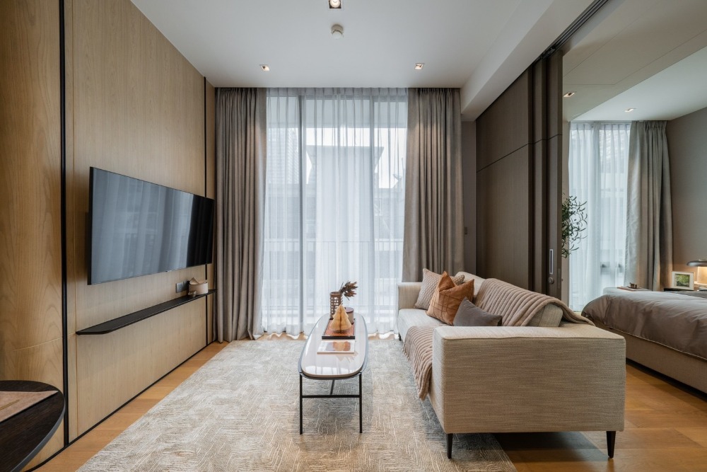 ให้เช่าคอนโดวิทยุ ชิดลม หลังสวน : ให้เช่า 1 ห้องนอน แต่งสวย ครบ พร้อมเข้าอยู่