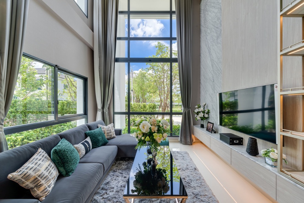 ขายบ้านมีนบุรี-ร่มเกล้า : 🔥🔥 𝐅𝐎𝐑 𝐒𝐀𝐋𝐄 แปลงสุดท้าย ใกล้คลับเฮ้าส์+++  𝐓𝐡𝐞 𝐂𝐢𝐭𝐲 พระราม 𝟗 รามคำแหง , 𝟒𝐁𝐞𝐝𝐬, 𝟓𝐁𝐚𝐭𝐡𝐬, 𝟑 𝐏𝐚𝐫𝐤𝐢𝐧𝐠, 𝟐𝟕𝟓𝐬𝐪𝐦., 𝐏𝐫𝐢𝐜𝐞 𝟏𝟗.𝟗𝟗𝐦𝐛  ☎️ 𝟎𝟗𝟓𝟗𝟒𝟏𝟓𝟗𝟗𝟗