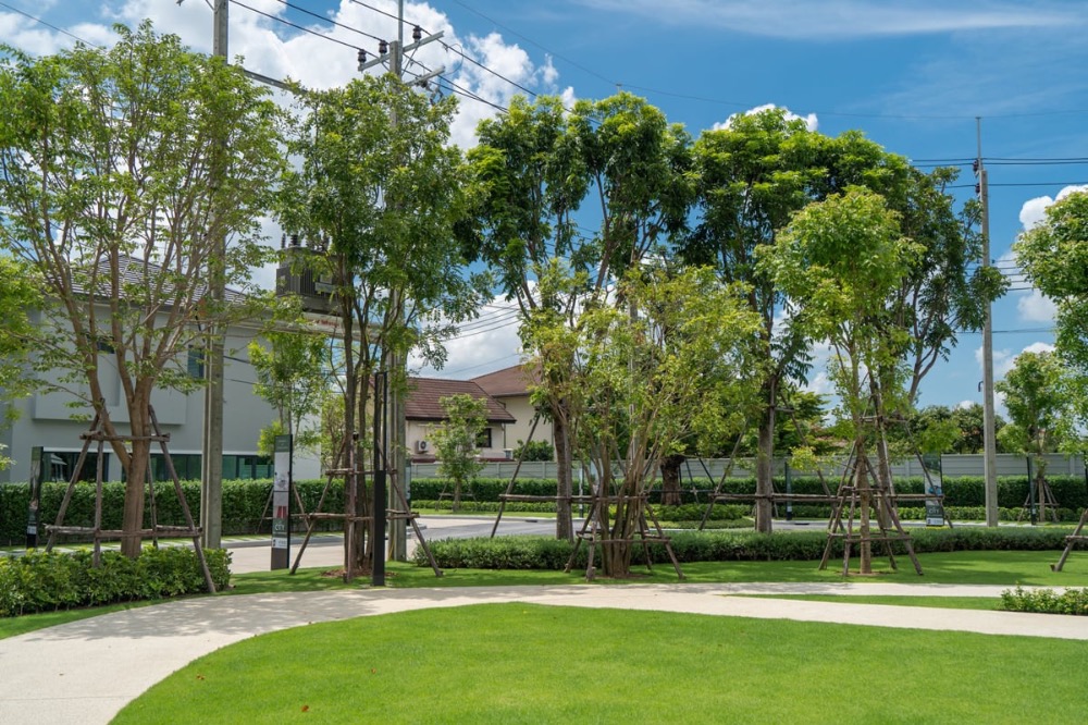 ขายบ้านมีนบุรี-ร่มเกล้า : 🔥🔥 𝐅𝐎𝐑 𝐒𝐀𝐋𝐄 แปลงสุดท้าย ใกล้คลับเฮ้าส์+++  𝐓𝐡𝐞 𝐂𝐢𝐭𝐲 พระราม 𝟗 รามคำแหง , 𝟒𝐁𝐞𝐝𝐬, 𝟓𝐁𝐚𝐭𝐡𝐬, 𝟑 𝐏𝐚𝐫𝐤𝐢𝐧𝐠, 𝟐𝟕𝟓𝐬𝐪𝐦., 𝐏𝐫𝐢𝐜𝐞 𝟏𝟗.𝟗𝟗𝐦𝐛  ☎️ 𝟎𝟗𝟓𝟗𝟒𝟏𝟓𝟗𝟗𝟗