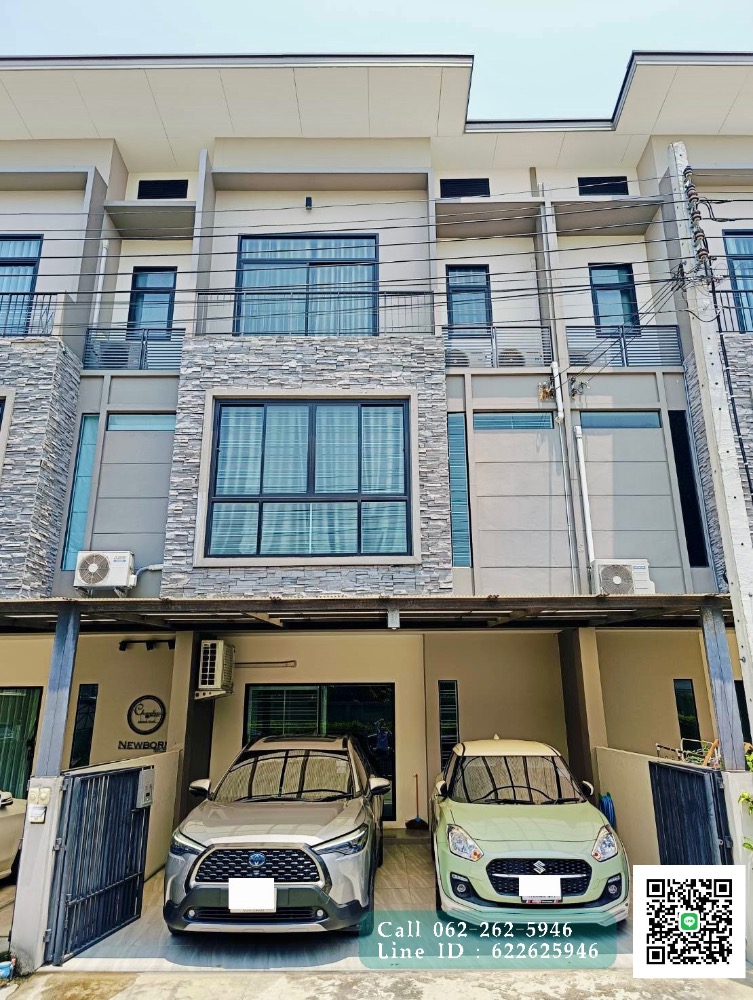 For RentTownhomeRama5, Ratchapruek, Bangkruai : new! 3-story townhome for rent, Baan Piamsuk Pinklao-Kanchana has parking, pets allowed. Contact 062-262-5946.