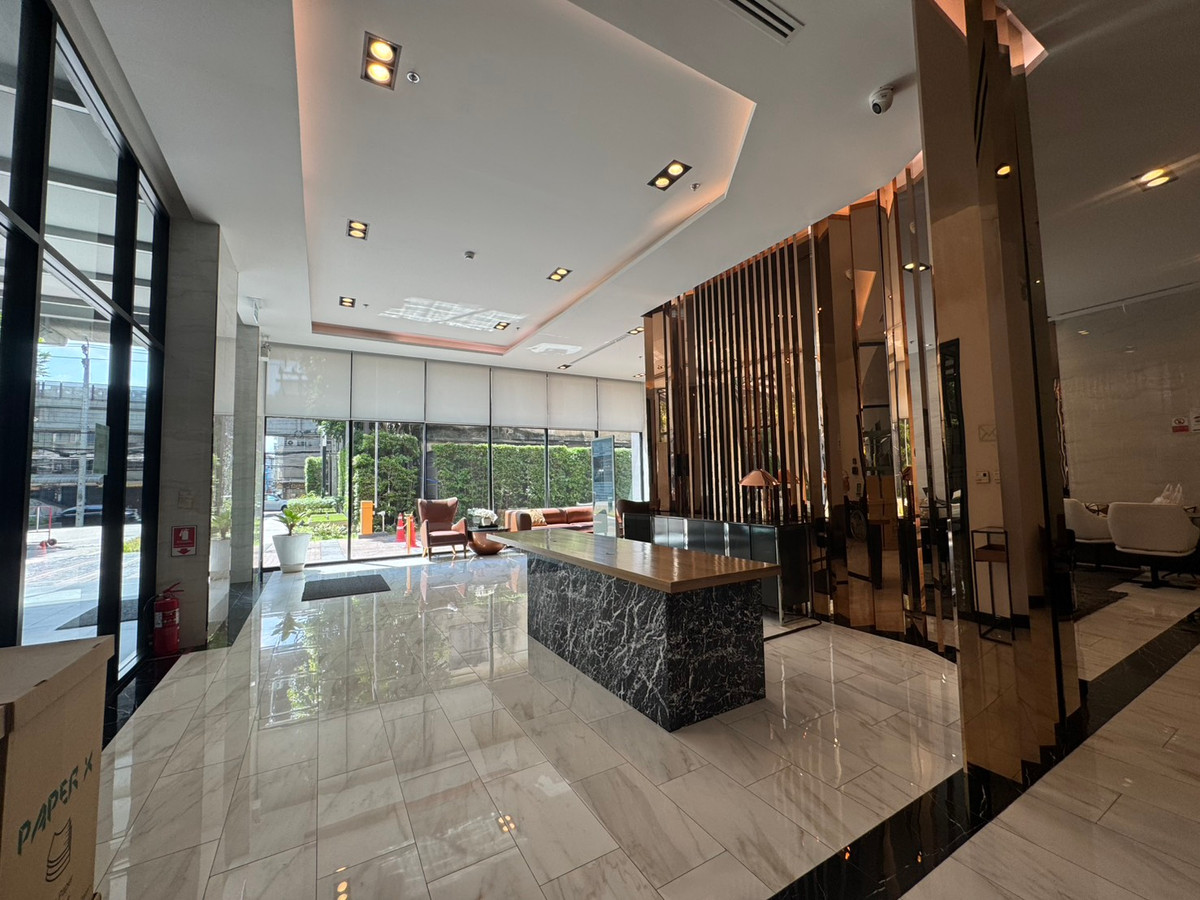 ขายคอนโดรัตนาธิเบศร์ สนามบินน้ำ พระนั่งเกล้า : ขายห้อง ยูนิโอ เอช ติวานนท์ 