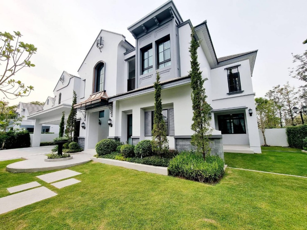 ขายบ้านพัฒนาการ ศรีนครินทร์ : Nantawan Rama 9 - New Krungthepkreetha (นันทวัน พระราม 9 - กรุงเทพกรีฑาตัดใหม่) | บ้านเดี่ยว 2 ชั้น 141 ตร.ว. | 5 ห้องนอน 4 ที่จอดรถ | ใกล้ The Nine พระราม 9 14 นาที , The Paseo Town รามคำแหง 16 นาที