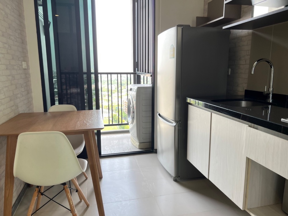 For RentCondoOnnut, Udomsuk : Condo for rent, The Base Park East, Sukhumvit 77, fully furnished condo, ready to move in, near BTS On Nut!!
