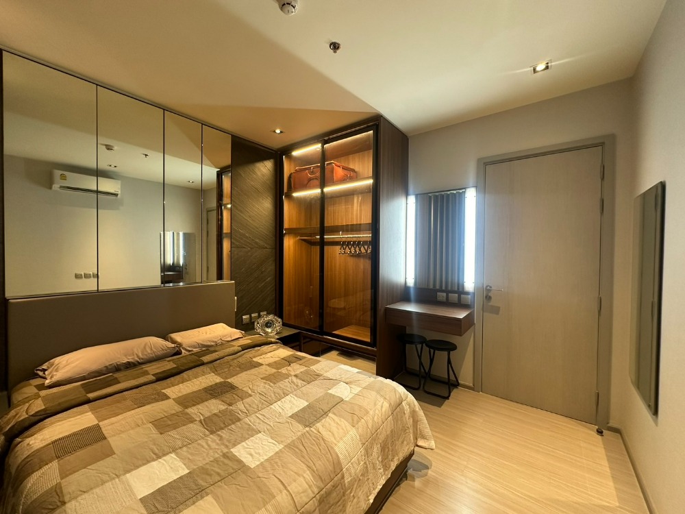 For SaleCondoOnnut, Udomsuk : Condo for sale near Bang Chak BTS station, new condition, beautifully decorated, ready to move in.