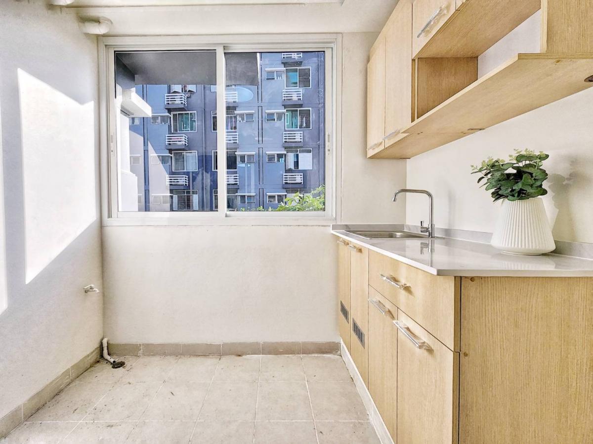 ขายคอนโดรัชดา ห้วยขวาง : 📍📍คอนโดพร้อมอยู่ ✨️จัดเต็มด้วยเฟอร์นิเจอร์และเครื่องใช้ไฟฟ้า✨️ทำเลรัชดา ใกล้ถนนใหญ่ ใกล้รถไฟฟ้า ใกล้ทางด่วน