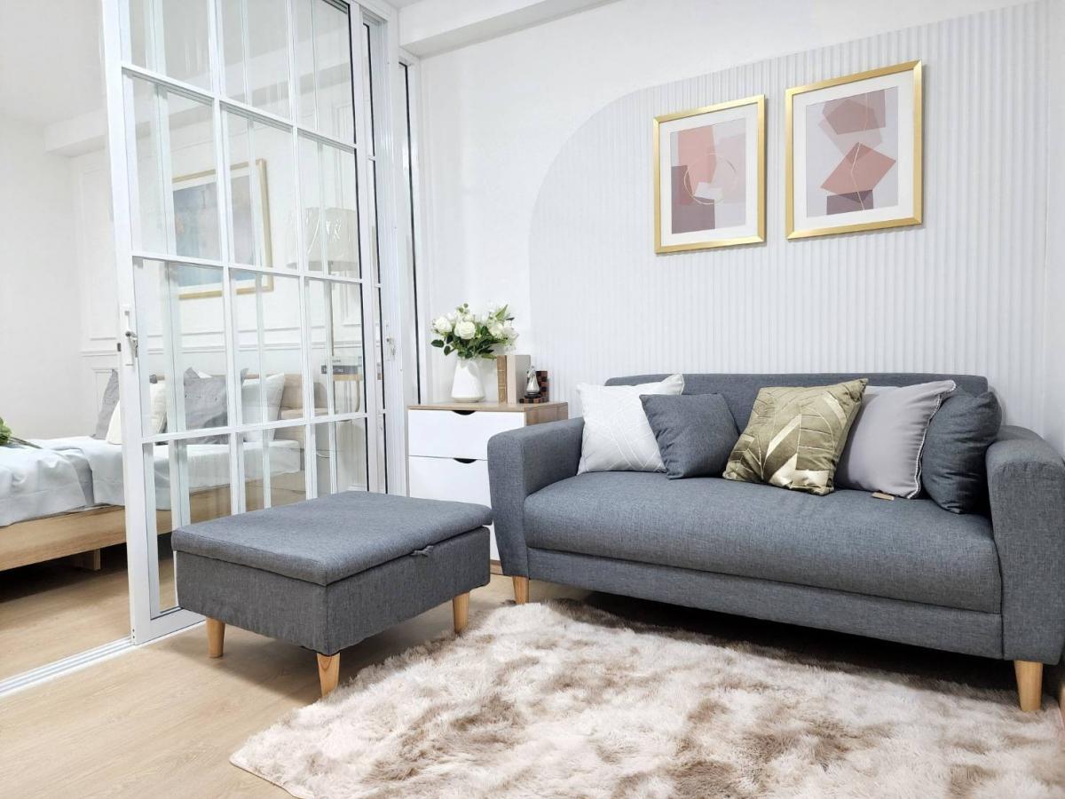 ขายคอนโดรัชดา ห้วยขวาง : 📍📍คอนโดพร้อมอยู่ ✨️จัดเต็มด้วยเฟอร์นิเจอร์และเครื่องใช้ไฟฟ้า✨️ทำเลรัชดา ใกล้ถนนใหญ่ ใกล้รถไฟฟ้า ใกล้ทางด่วน