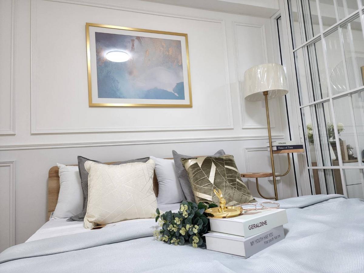 ขายคอนโดรัชดา ห้วยขวาง : 📍📍คอนโดพร้อมอยู่ ✨️จัดเต็มด้วยเฟอร์นิเจอร์และเครื่องใช้ไฟฟ้า✨️ทำเลรัชดา ใกล้ถนนใหญ่ ใกล้รถไฟฟ้า ใกล้ทางด่วน