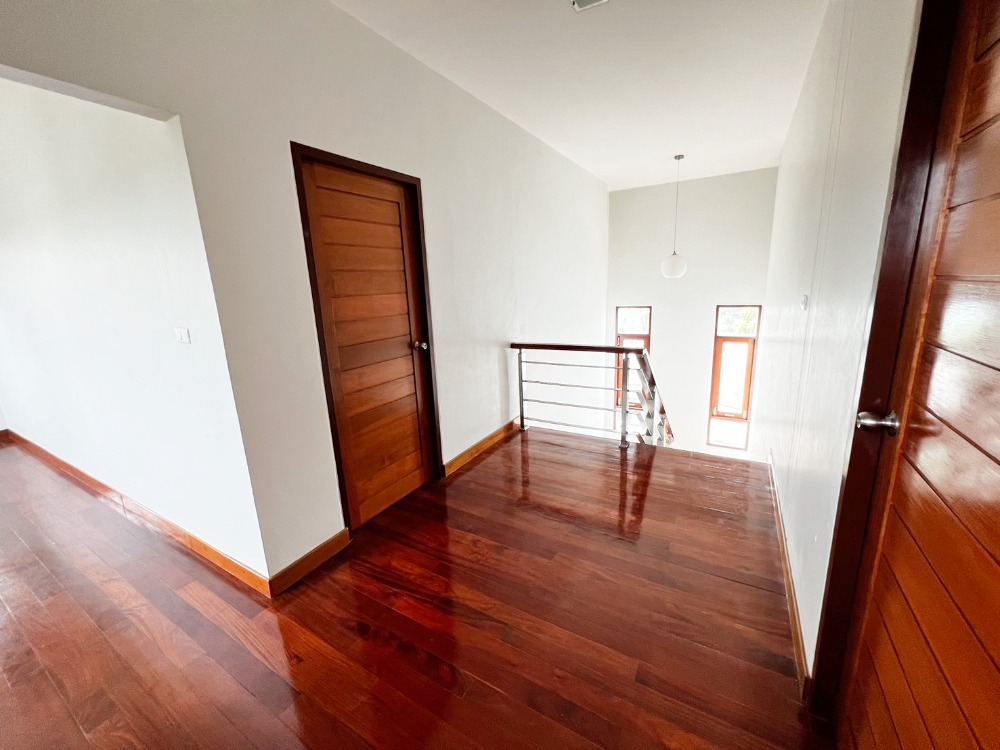 ขายบ้านพระราม 2 บางขุนเทียน : ขาย บ้านเดี่ยว 3 ชั้น 92 ตรว. หลังมุม ซอยบางกระดี่ 1 บางขุนเทียน 5 นอน 5 น้ำ บ้านสวย พื้นที่เยอะ สภาพเยี่ยม