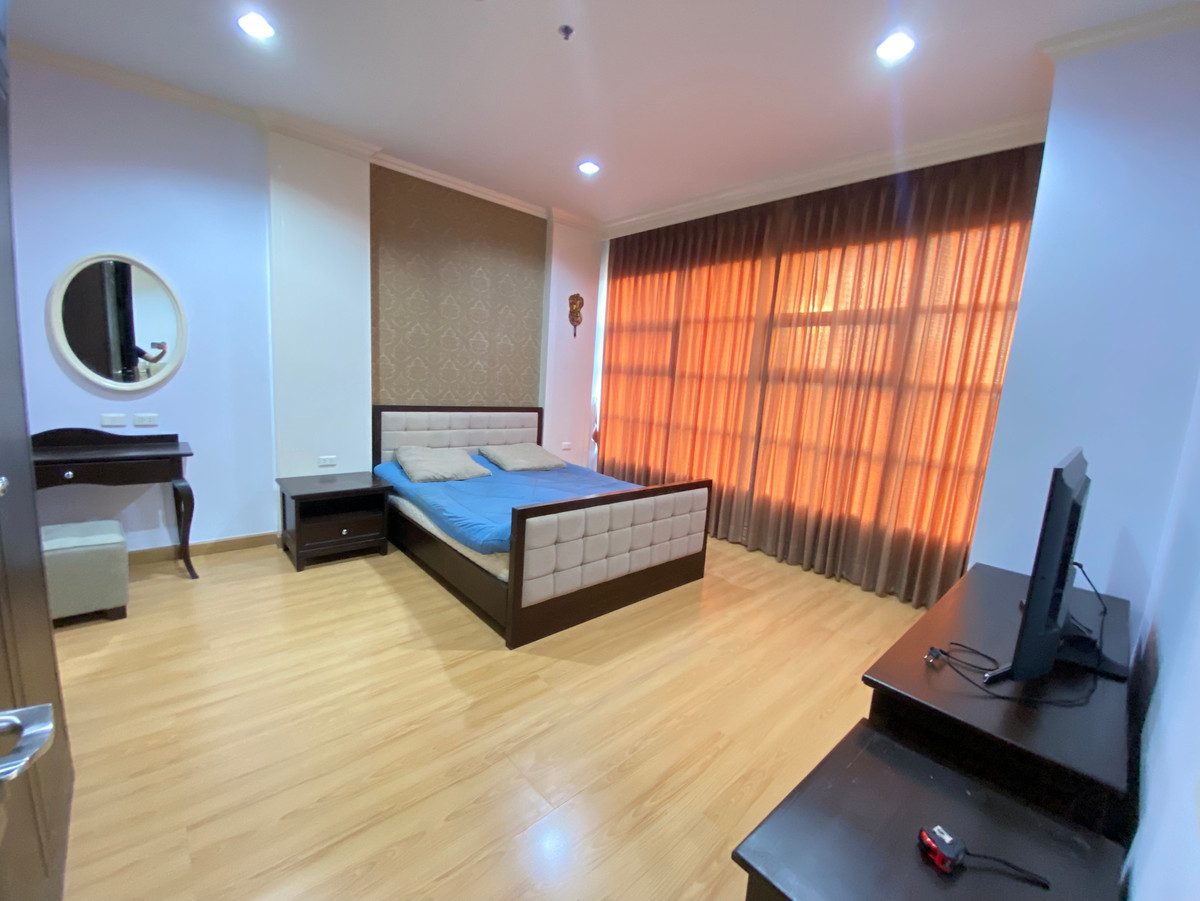 For RentCondoRatchathewi,Phayathai : For rent urgently, Condo Baan Klang Krung Siam Pathumwan (next to BTS Ratchathewi) 1 bedroom (special price)