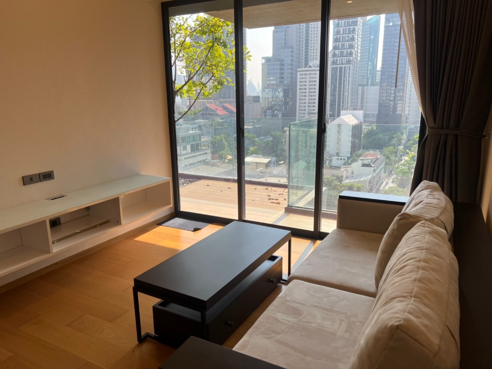 ขายคอนโดสุขุมวิท อโศก ทองหล่อ : Siamese Sukhumvit31 2bed1baht 13.9 MB Call : 0635925888
