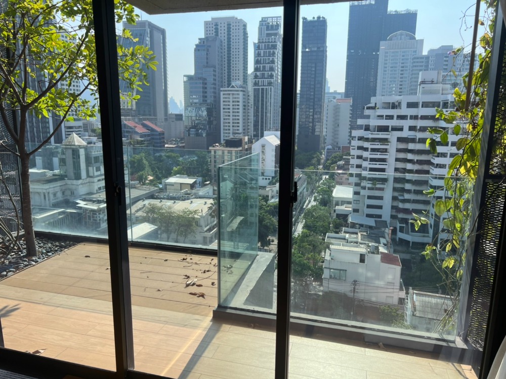 ขายคอนโดสุขุมวิท อโศก ทองหล่อ : Siamese Sukhumvit31 2bed1baht 13.9 MB Call : 0635925888