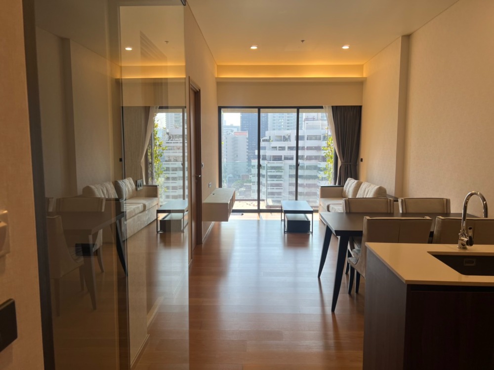 ขายคอนโดสุขุมวิท อโศก ทองหล่อ : Siamese Sukhumvit31 2bed1baht 13.9 MB Call : 0635925888