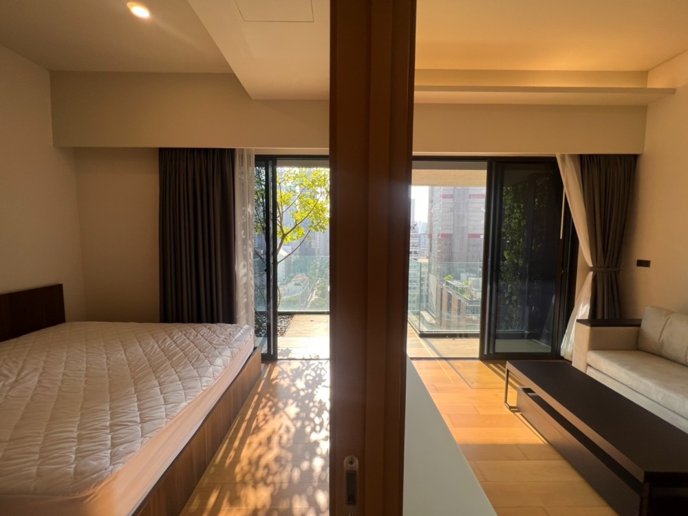 ขายคอนโดสุขุมวิท อโศก ทองหล่อ : Siamese Sukhumvit31 2bed1baht 13.9 MB Call : 0635925888