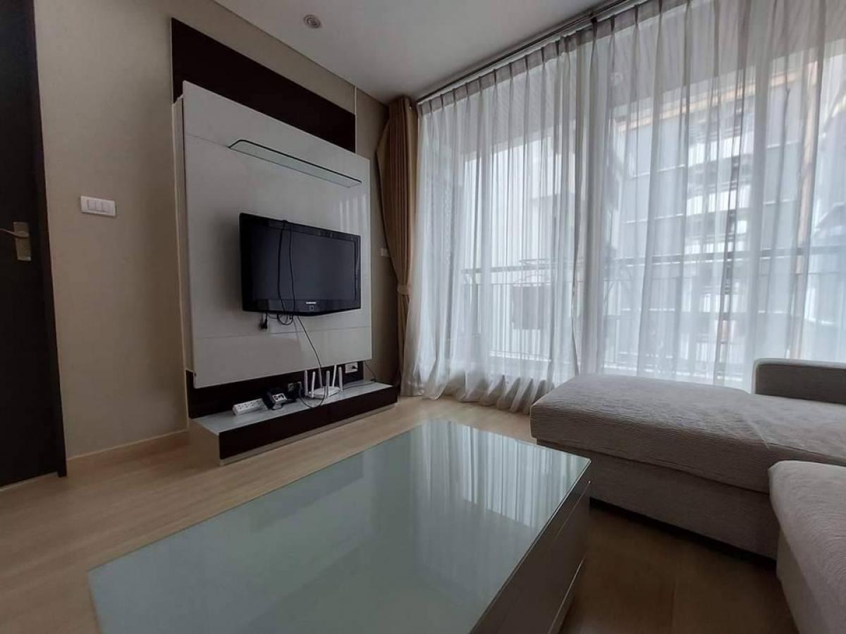 For SaleCondoRatchathewi,Phayathai : Selling The Address Pathumwan 2 bedrooms, good deals, outstanding locations, convenient to travel in many directions. With full furniture Go in immediately
