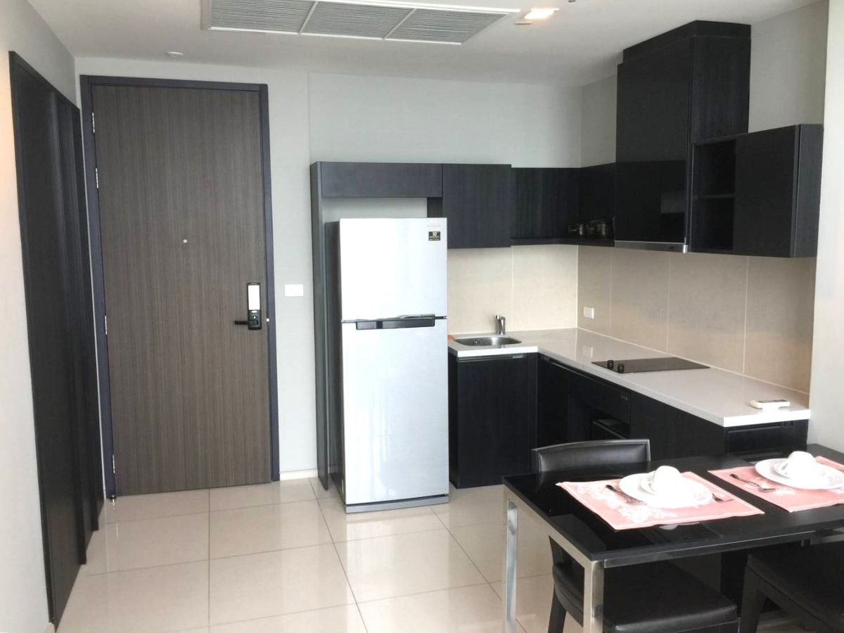 For RentCondoOnnut, Udomsuk : For rent Rhythm Sukhumvit 44/1 🚋ฺBTS Phra Khanong / beautifully decorated room 45 sq m. 📞 Line : @pukkhome (with @)