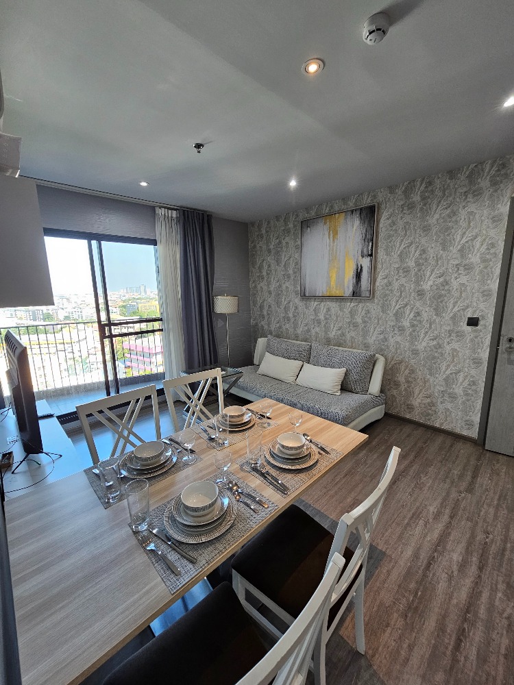 ให้เช่าคอนโดสุขุมวิท อโศก ทองหล่อ : 2 bedrooms at Rhythm Ekkamai for Rent