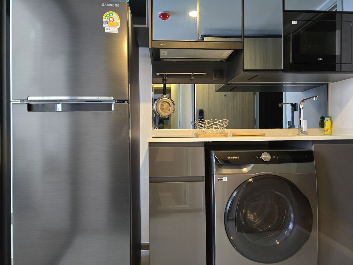 ขายคอนโดสยาม จุฬา สามย่าน : Park Origin Chula - Samyan【𝐒𝐄𝐋𝐋 & 𝐑𝐄𝐍𝐓】🔥ห้ามพลาด!! ห้องสวย ตกแต่งแล้ว เรียบหรู วิวหลักล้าน เฟอร์นิเจอร์ครบ ส่วนกลางจัดเต็ม ใกล้ MRT สามย่าน รีบทักเลย!!🔥ติดต่อไลน์ไอดี: @hacondo