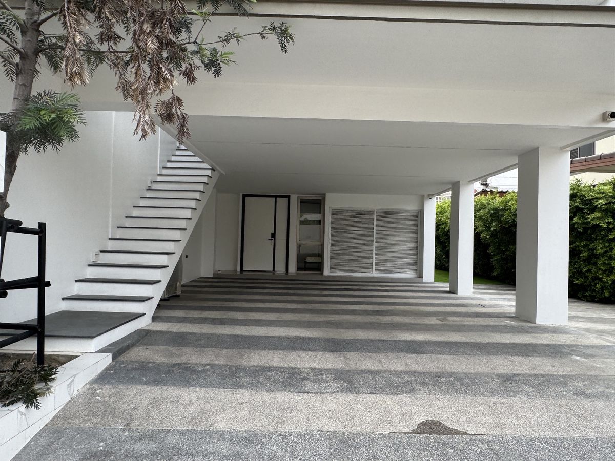 ขายทาวน์โฮมลาดพร้าว เซ็นทรัลลาดพร้าว : 🔥 ทาวน์โฮมพร้อมลิฟต์ส่วนตัว รัชดา–ลาดพร้าว | ใกล้ BTS ภาวนา | เหมาะทำโฮมออฟฟิศ 