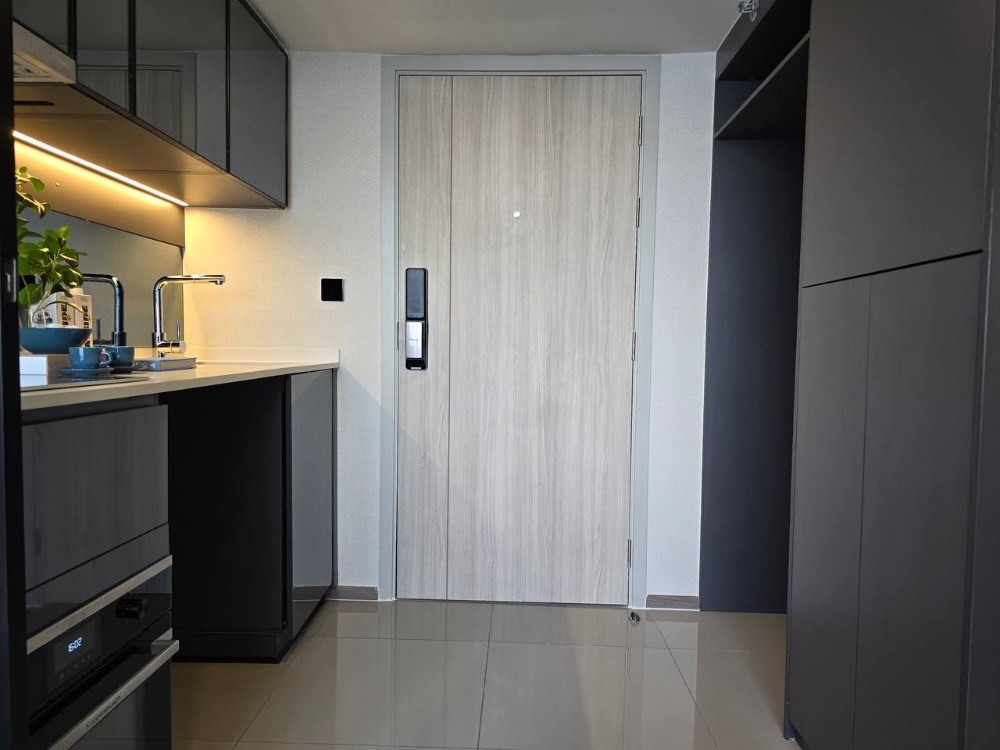 ขายคอนโดสยาม จุฬา สามย่าน : Park Origin Chula - Samyan【𝐒𝐄𝐋𝐋】🔥ห้ามพลาด!! ห้องสไตล์คอตเทจ ตกแต่งสวย วิวหลักล้าน เฟอร์นิเจอร์ครบ ส่วนกลางจัดเต็ม ตรงข้ามบรรทัดทอง รีบจองเลย 🔥ติดต่อไลน์ไอดี: @hacondo