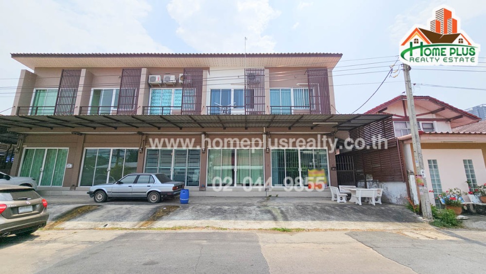 For SaleTownhomeChaengwatana, Muangthong : Thai Airways Cooperative Village Soi Chaengwattana-Pak Kret 43 Near Muang Thong Thani
