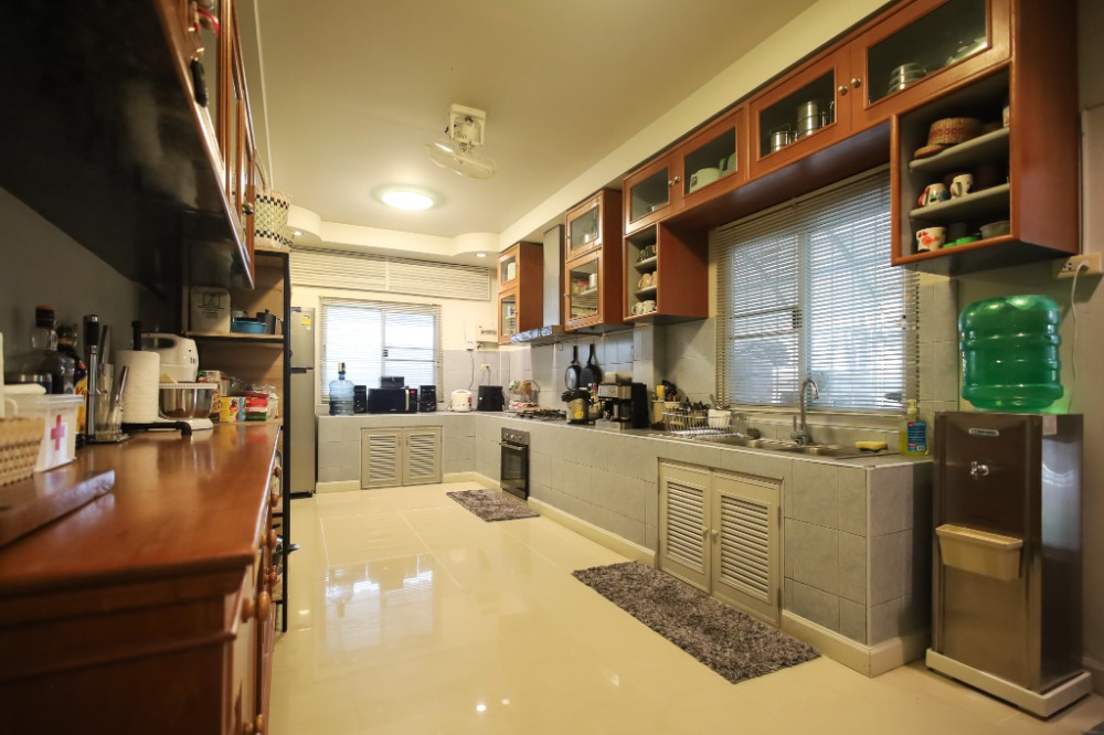 ขายบ้านเชียงราย : ขายบ้านเดี่ยว 2 ชั้น 4 ห้องนอน 4 ห้องน้ำ เนื้อที่ 144 ตารางวา