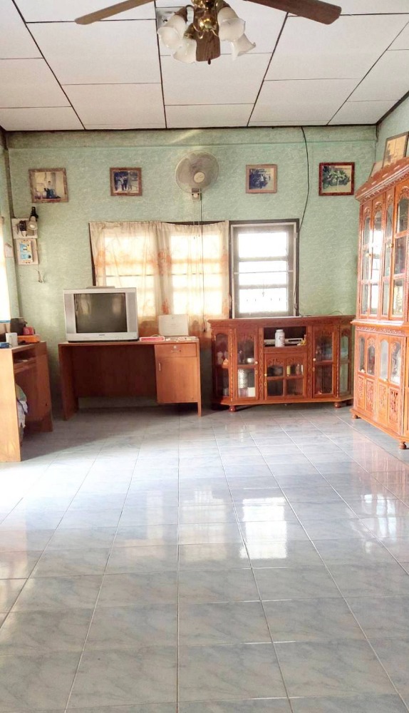 ขายบ้านสระบุรี : ขายบ้านพร้อมที่ดิน สระบุรี ใกล้โรงเรียนเกตุพิชัยวิทยา สระบุรี 1.5 กม.ใกล้ถนนเลี่ยงเมือง ใกล้สถานีรถไฟฟ้าความเร็วสูง รหัสทรัพย์ : H8068