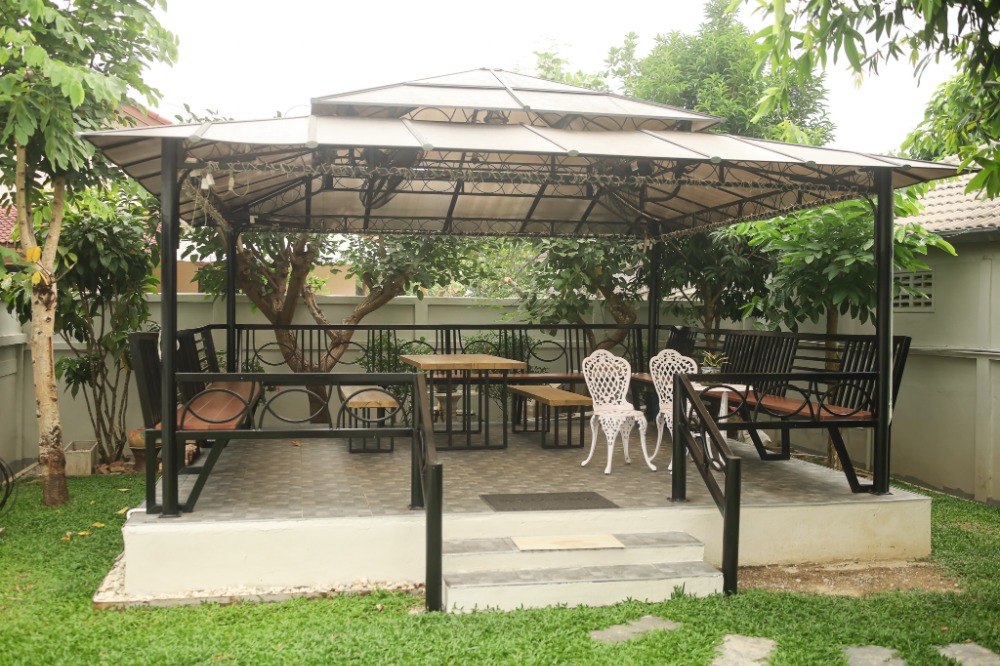 ขายบ้านเชียงราย : ขายบ้านเดี่ยว 2 ชั้น 4 ห้องนอน 4 ห้องน้ำ เนื้อที่ 144 ตารางวา