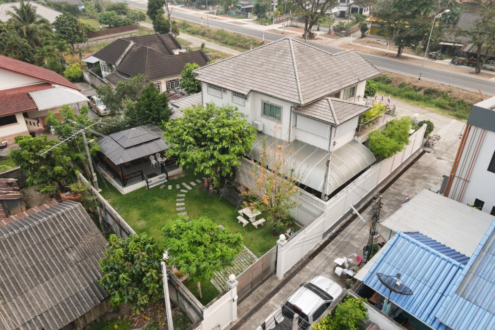 ขายบ้านเชียงราย : ขายบ้านเดี่ยว 2 ชั้น 4 ห้องนอน 4 ห้องน้ำ เนื้อที่ 144 ตารางวา