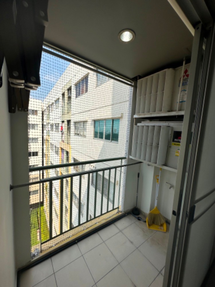 ขายคอนโดเสรีไทย-นิด้า : S-LPND114 ขาย คอนโด ลุมพินี คอนโดทาวน์ นิด้า-เสรีไทย2 ชั้น7 วิวตึก 26.16ตร.ม. 1นอน 1น้ำ 1.4 ล้าน 064-959-8900