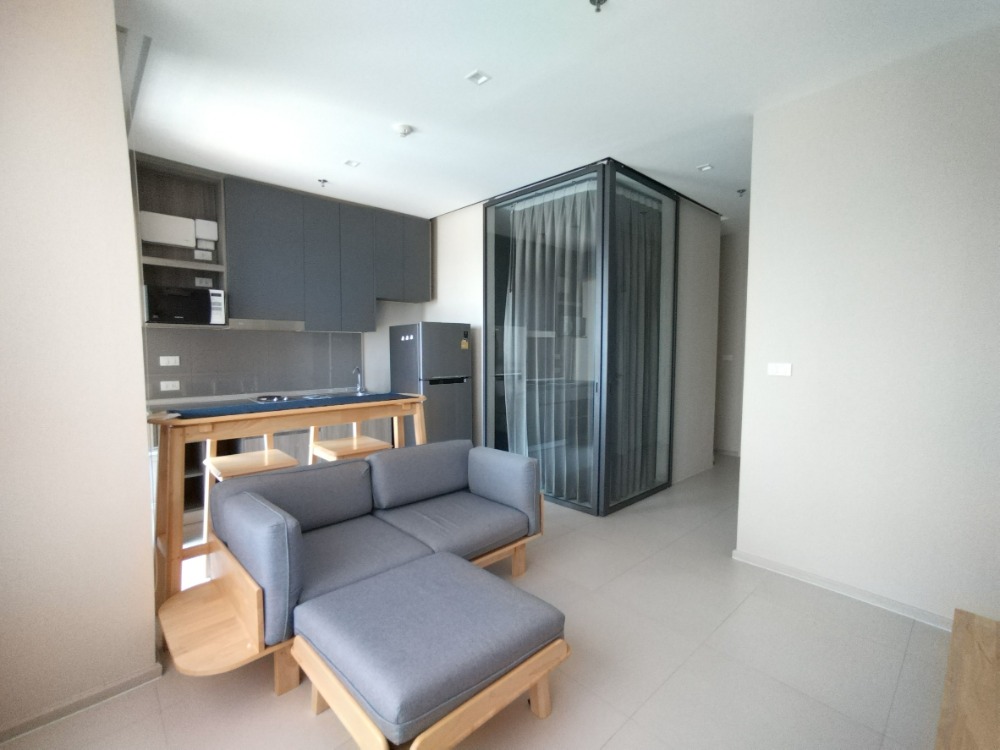 For RentCondoNonthaburi, Bang Yai, Bangbuathong : Grow Rattanathibet Grow Rattanathibet Condo with Chao Phraya River view, next to MRT Sai Ma, supports 100% parking, no need to worry about car parking.