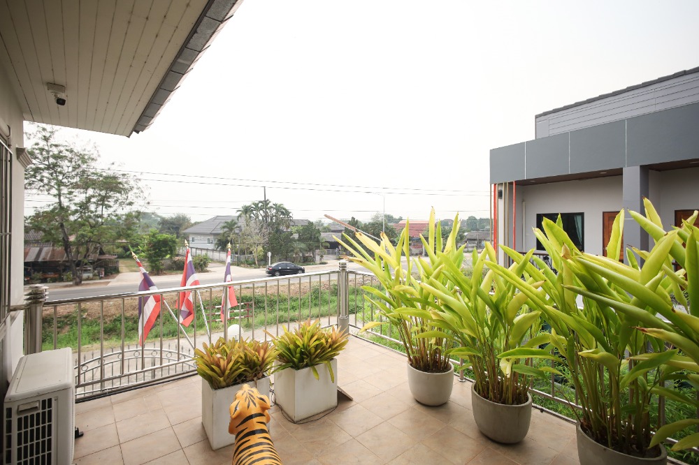 ขายบ้านเชียงราย : ขายบ้านเดี่ยว 2 ชั้น 4 ห้องนอน 4 ห้องน้ำ เนื้อที่ 144 ตารางวา