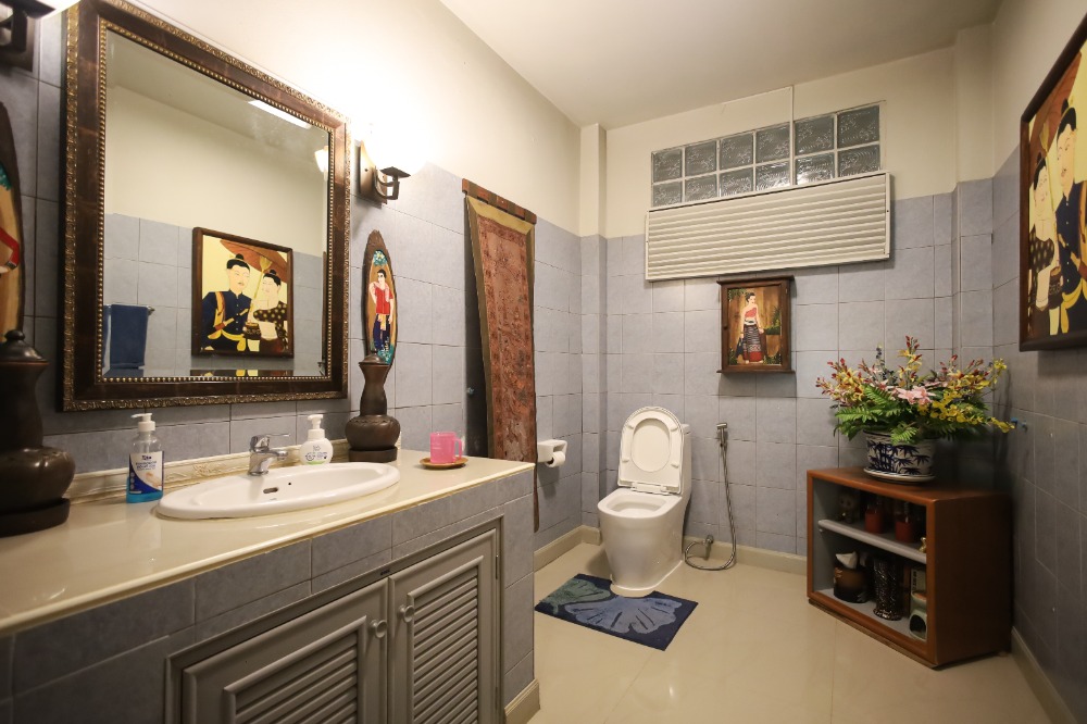 ขายบ้านเชียงราย : ขายบ้านเดี่ยว 2 ชั้น 4 ห้องนอน 4 ห้องน้ำ เนื้อที่ 144 ตารางวา