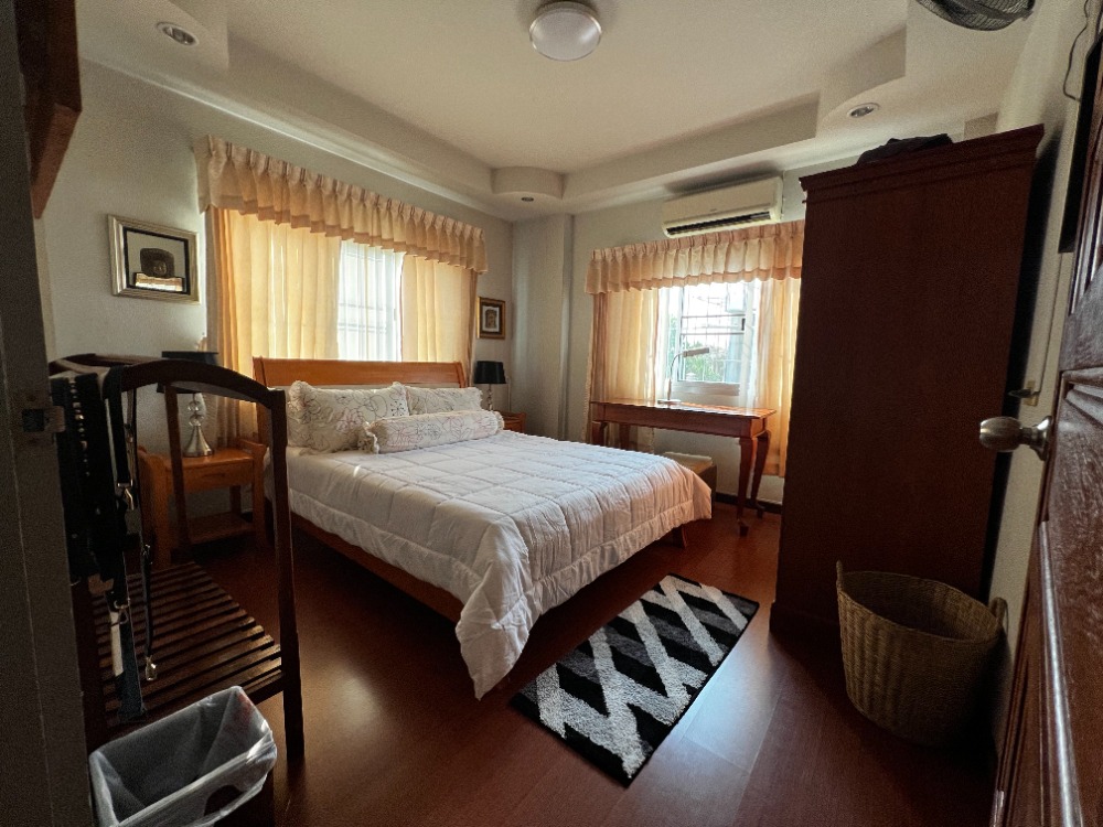 ขายบ้านเชียงราย : ขายบ้านเดี่ยว 2 ชั้น 4 ห้องนอน 4 ห้องน้ำ เนื้อที่ 144 ตารางวา