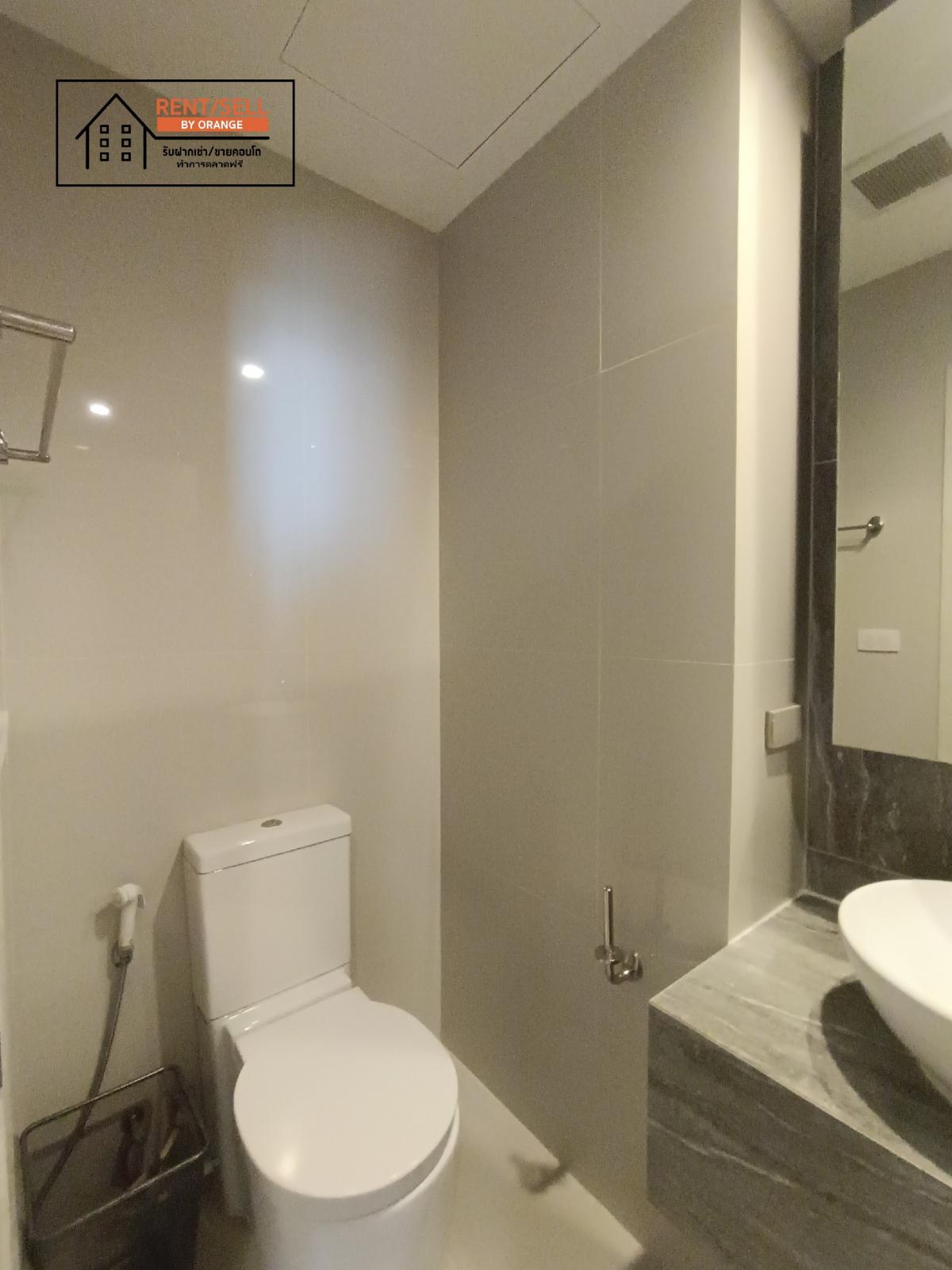 For RentCondoNonthaburi, Bang Yai, Bangbuathong : Grow Rattanathibet Grow Rattanathibet Condo with Chao Phraya River view, next to MRT Sai Ma, supports 100% parking, no need to worry about car parking.