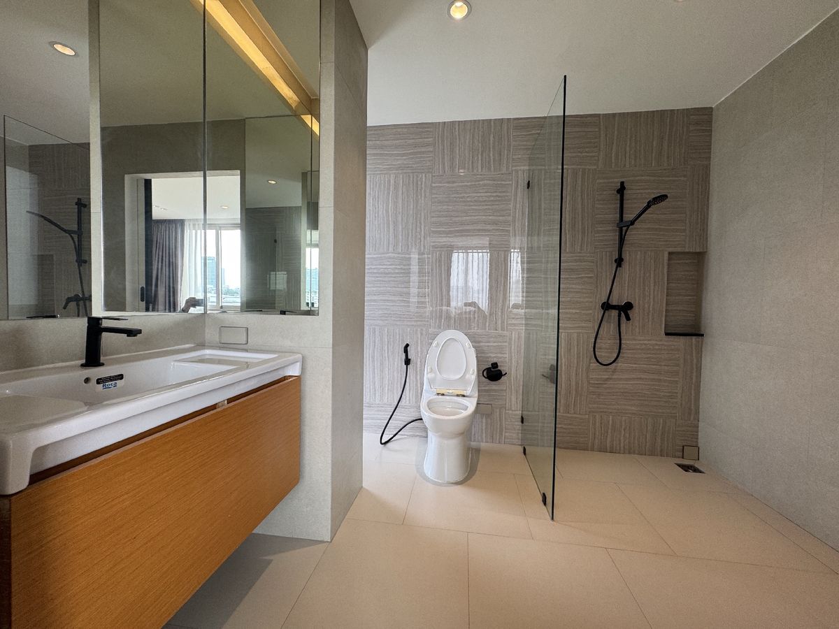 ขายทาวน์โฮมลาดพร้าว เซ็นทรัลลาดพร้าว : 🔥 ทาวน์โฮมพร้อมลิฟต์ส่วนตัว รัชดา–ลาดพร้าว | ใกล้ BTS ภาวนา | เหมาะทำโฮมออฟฟิศ 