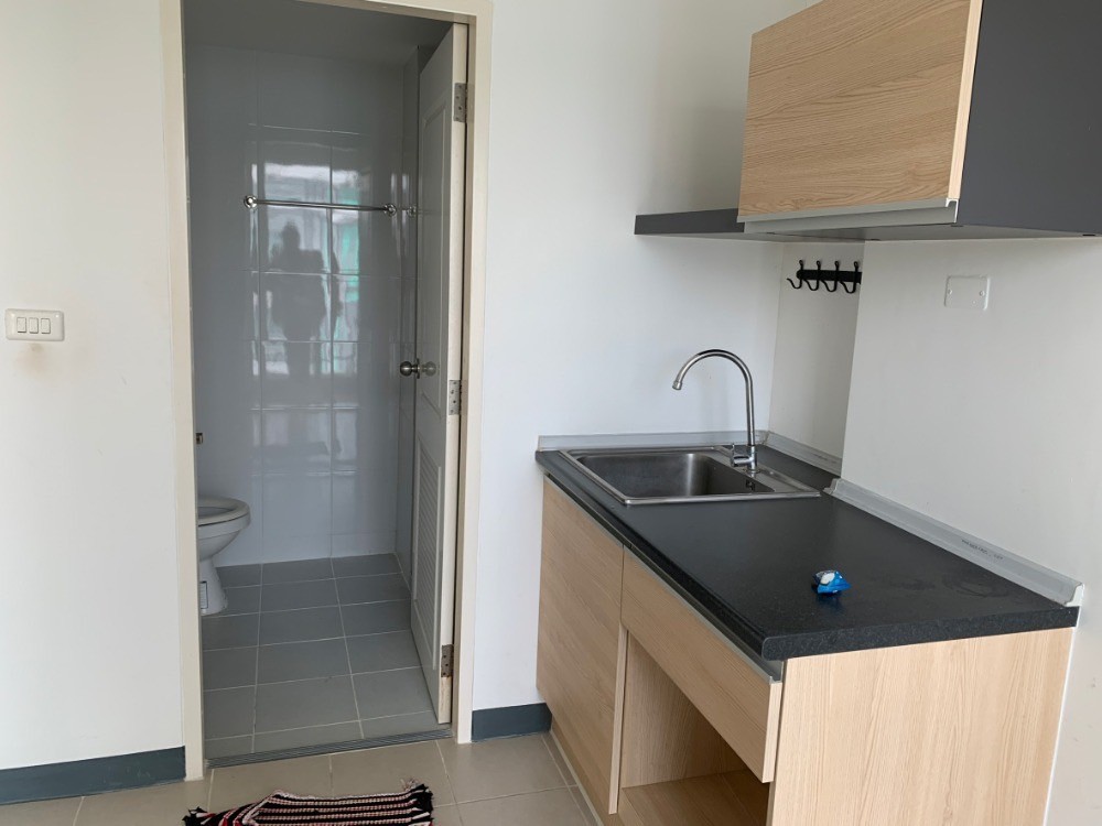 ขายคอนโดเสรีไทย-นิด้า : S-NST113 ขาย คอนโด เดอะ นิช ไอดี เสรีไทย ตึกB ชั้น8 วิวสระ 28.2ตร.ม. 1นอน 1น้ำ 1.5ล้าน 064-959-8900