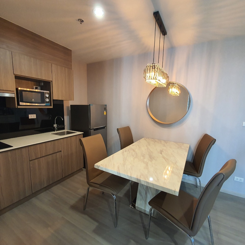 ให้เช่าคอนโดปิ่นเกล้า จรัญสนิทวงศ์ : AR290 เพิ่งให้เช่า ใกล้ลิฟท์ และ MRT พื้นที่เหลือเฟือ วิวสวย