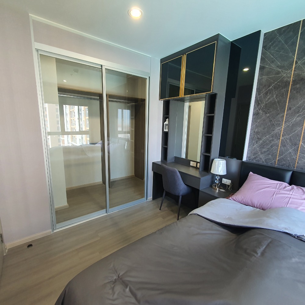 ให้เช่าคอนโดปิ่นเกล้า จรัญสนิทวงศ์ : AR290 เพิ่งให้เช่า ใกล้ลิฟท์ และ MRT พื้นที่เหลือเฟือ วิวสวย