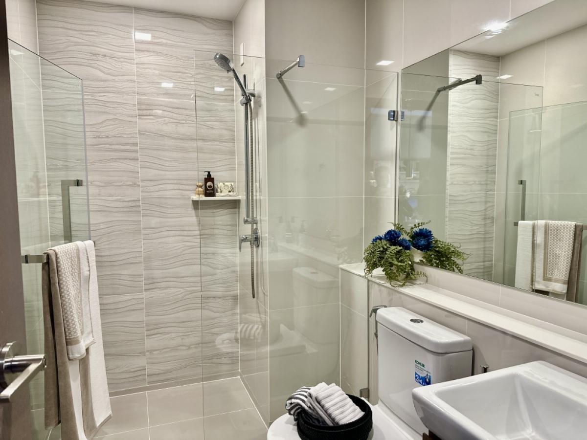 For SaleCondoLadprao, Central Ladprao : 🔥𝐒𝐔𝐏𝐄𝐑 𝐃𝐄𝐀𝐋🔥𝐋𝐢𝐟𝐞 𝐏𝐡𝐚𝐡𝐨𝐧-𝐋𝐚𝐝𝐩𝐫𝐚𝐨 𝟎 meters 🚅𝐁𝐓𝐒 next to Central Ladprao, few private units, best price💯, starting at 𝟒.𝟕  million* Call 📱𝟎𝟔𝟐-𝟓𝟐𝟔-𝟔𝟓𝟗𝟎