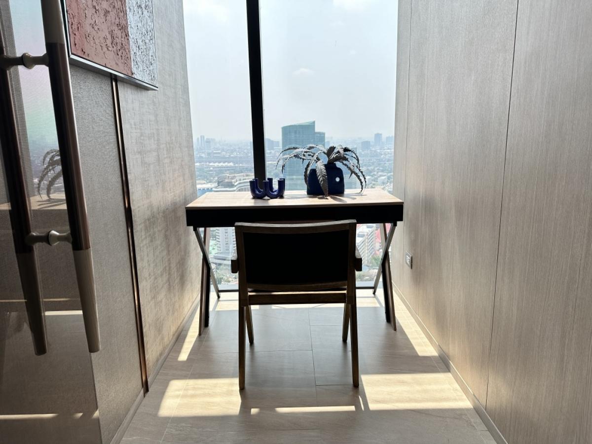 ขายคอนโดลาดพร้าว เซ็นทรัลลาดพร้าว : 🔥𝐒𝐔𝐏𝐄𝐑 𝐃𝐄𝐀𝐋🔥𝐋𝐢𝐟𝐞 𝐏𝐡𝐚𝐡𝐨𝐧-𝐋𝐚𝐝𝐩𝐫𝐚𝐨 𝟎เมตร🚅𝐁𝐓𝐒 ติดเซ็นทรัลลาดพร้าว ยูนิตน้อยไพรเวท ราคาดีที่สุด💯𝟐นอน เริ่ม 𝟕.𝟗𝟗  ล้าน* โทร📱𝟎𝟔𝟐-𝟓𝟐𝟔-𝟔𝟓𝟗𝟎