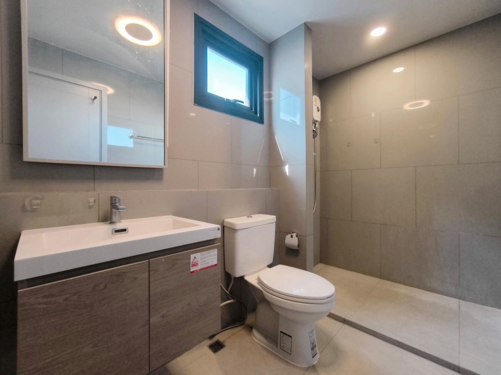 For RentCondoBang Sue, Wong Sawang, Tao Pun : Chapter One Flow ,2 Bed 2 Bath , Rental 25,000 Baht