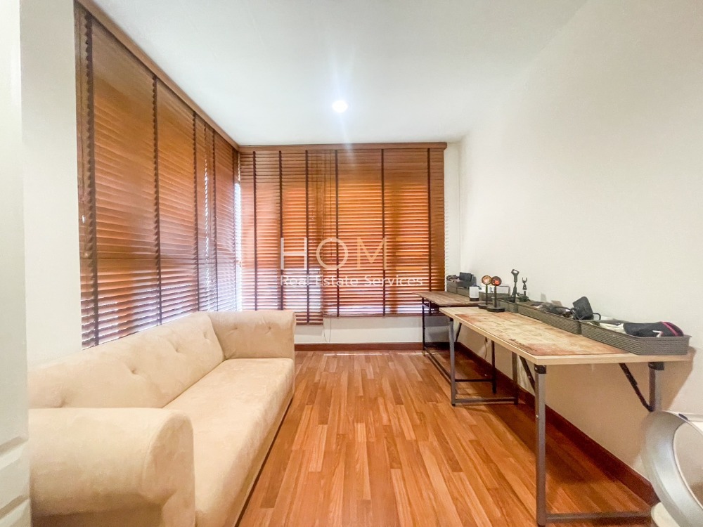 ขายคอนโดอารีย์ อนุสาวรีย์ : ตำแหน่งหลังมุม ✨ The Crest Phahonyothin 11 / 2 Bedrooms (SALE), เดอะ เครสท์ พหลโยธิน 11 / 2 ห้องนอน (ขาย) PLOYW455
