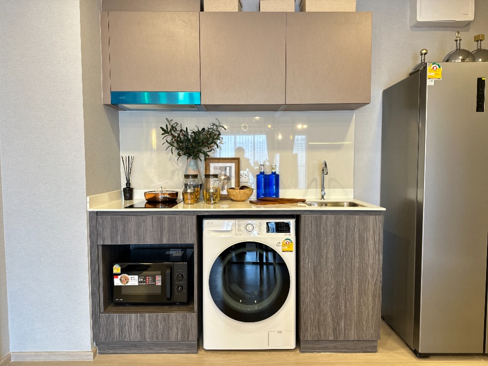 For SaleCondoLadprao, Central Ladprao : 🔥𝗦𝗛𝗢𝗖𝗞 𝐃𝐄𝐀𝐋🔥𝐋𝐢𝐟𝐞 𝐏𝐡𝐚𝐡𝐨𝐧-𝐋𝐚𝐝𝐩𝐫𝐚𝐨  𝐁𝐓𝐒 𝐇𝐚 𝐘𝐚𝐞𝐤 𝐋𝐚𝐭 𝐏𝐡𝐫𝐚𝐨 𝐒𝐭𝐚𝐭𝐢𝐨𝐧✨ 𝐂𝐥𝐨𝐬𝐞 𝐭𝐨 𝐂𝐞𝐧𝐭𝐫𝐚𝐥 𝐋𝐚𝐭 𝐏𝐡𝐫𝐚𝐨 𝐚𝐧𝐝 𝐍𝐞𝐰 𝐂𝐞𝐧𝐭𝐫𝐚𝐥 𝐌𝐢𝐱𝐞𝐝 𝐮𝐬𝐞⭐️Start 𝟕.𝟗𝟗 MB*