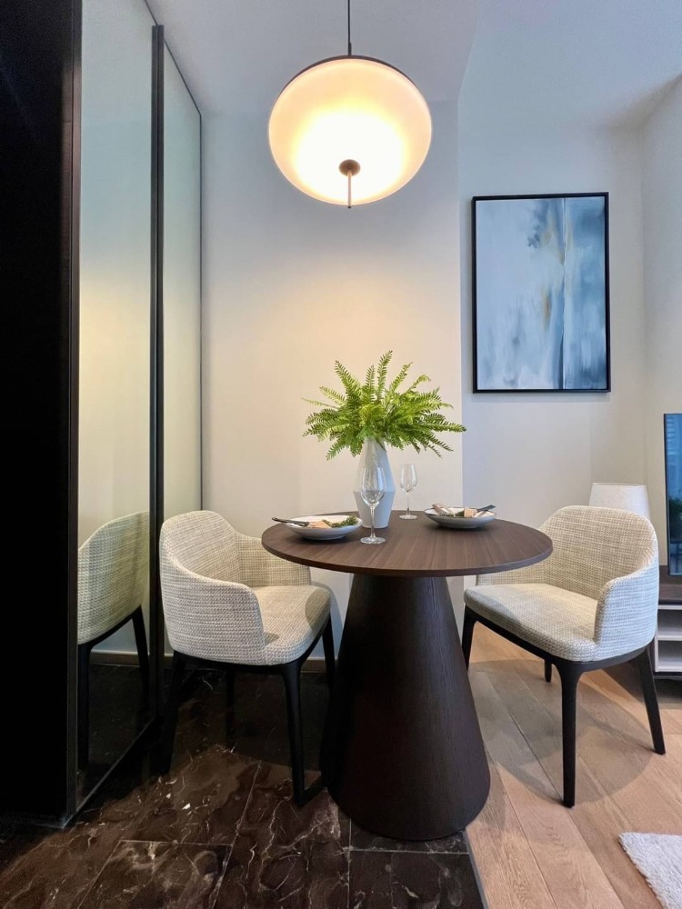 For RentCondoWitthayu, Chidlom, Langsuan, Ploenchit : For rent, 1 bedroom, new room, ready to move in. Location in the heart of the city, Chidlom Rd.