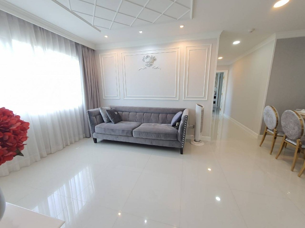 For SaleCondoLadprao, Central Ladprao : S-ONLP102 Condo for sale, One Lat Phrao 18, 7th floor, east side, 68 sq m., 2 bedrooms, 2 bathrooms, 5.6million 064-959-8900